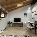 Apartman Hiri Zahar 3 *