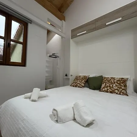 Hiri Zahar 3 Apartment