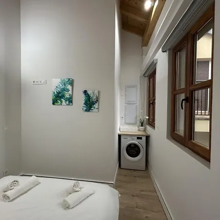 Hiri Zahar 3 Apartment