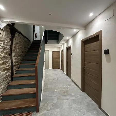 Apartment Hiri Zahar 3 *